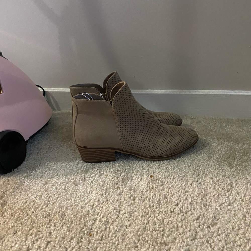 Women's Taupe Ankle Boots